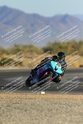 media/Dec-09-2023-SoCal Trackdays (Sat) [[76a8ac2686]]/Turn 15 Set 1 (230pm)/